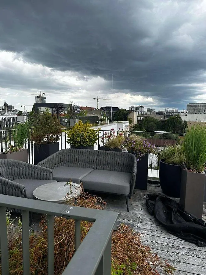 Luxus Penthouse Am Viktoria-Luise-Platz Apartman Berlin